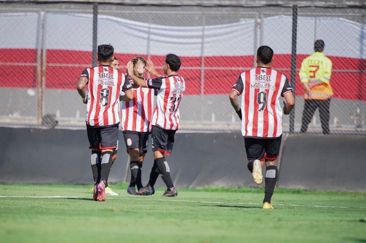 Barracas en la victoria ante Atlético Tucumán.