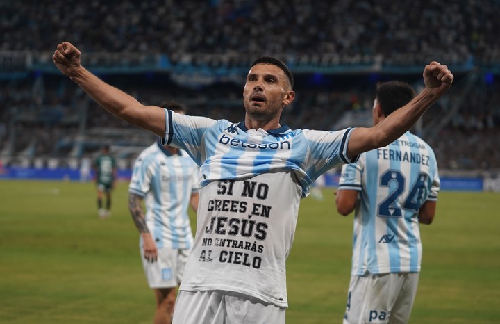 Autor de un doblete ante Estudiantes RC, Maravilla Martínez seguiría de inicio ante Belgrano. Foto: Marcelo Carroll - FTP CLARIN