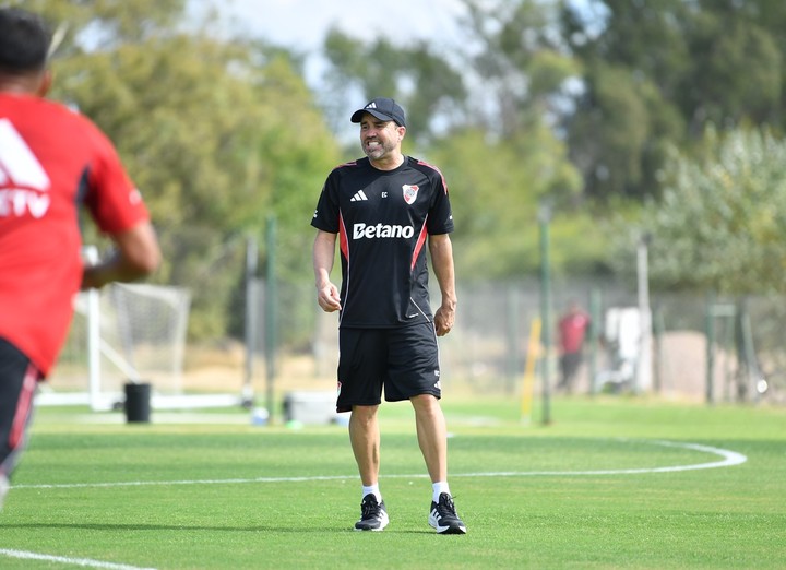 Coudet y una semana de trabajo que será clave. Prensa River.