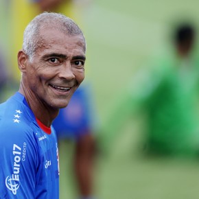 Romario cruzó a Ancelotti por la ausencia de Neymar: "Merece traer el sexto Mundial", "el talento no se desperdicia" y "prestá atención"