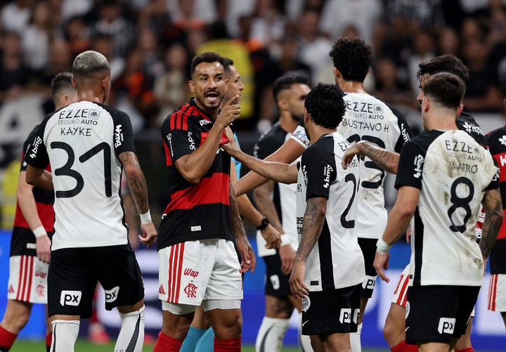 Corinthians v Flamengo en el Neo Quimica Arena (Reuters).