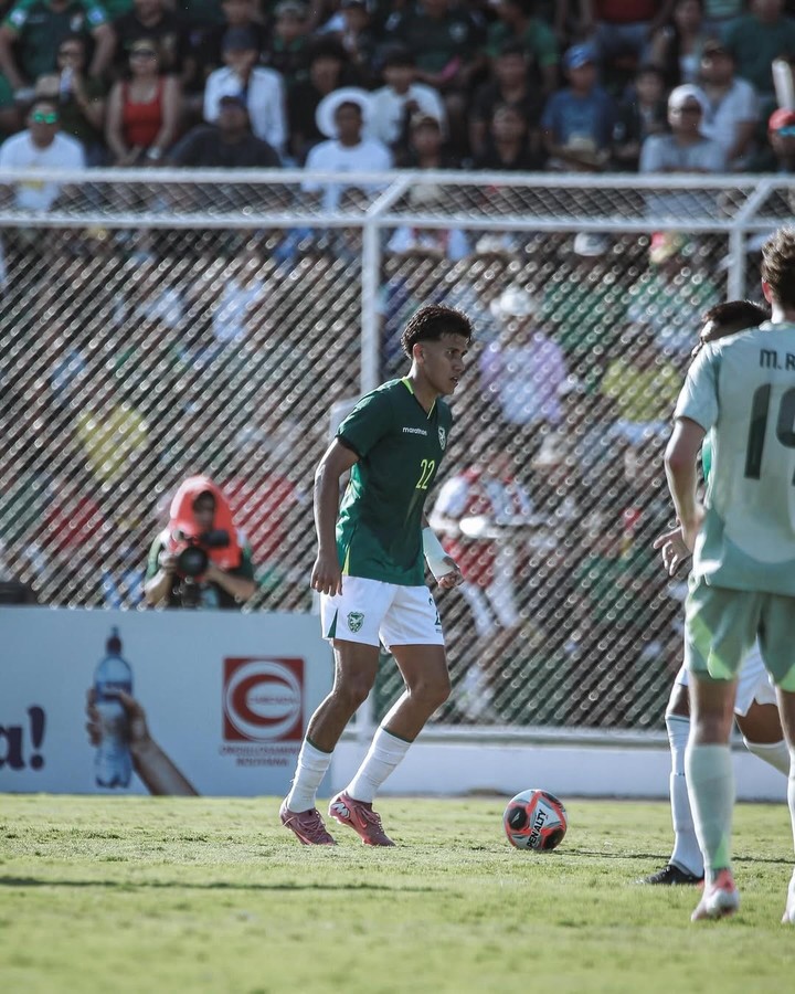 Leonardo Zabala, con la camiseta de La Verde. (@leonardo_zabala4).
