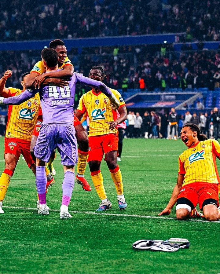 El Lyon quedó eliminado de la Copa de Francia por penales. (Foto: @rclens)