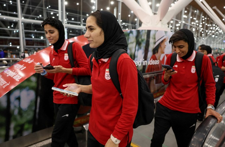 La selección de Irán llegó a Malasia. Foto: REUTERS/Hasnoor Hussain