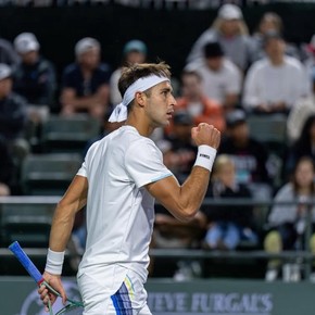 Tomás Etcheverry ganó en Miami y está en octavos por primera vez en un Masters 1000