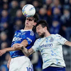 Sin Lautaro por lesión y con Nico Paz y Maxi Perrone de arranque, el Como empató frente al Inter en la ida de las semis de la Copa Italia
