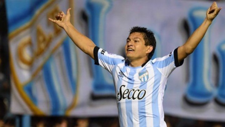 El Pulga con la de Atlético.