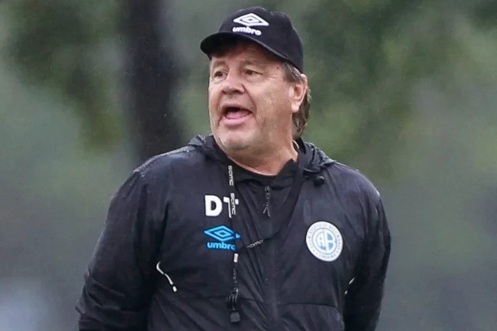 Ricardo Zielinski en el entrenamiento del Pirata.
