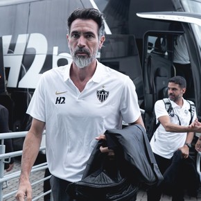 El ácido comentario que hizo Eduardo Domínguez sobre sus futbolistas tras perder la final del Campeonato Mineiro