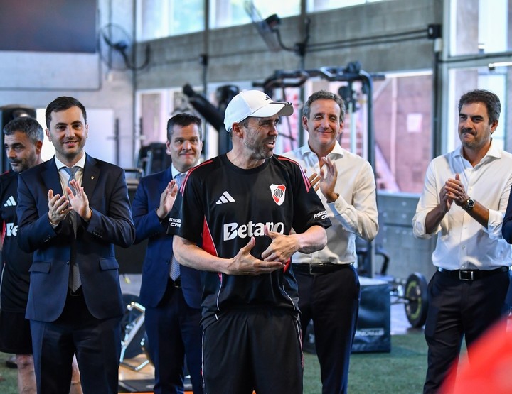 Coudet durante su primer entrenamiento en el Camp. (PRENSA RIVER).