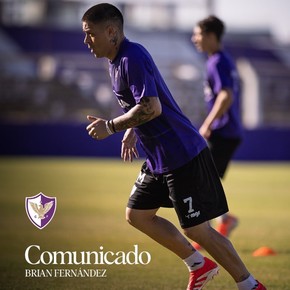 Sin haber debutado, Brian Fernández rescindió con Fénix por “asuntos personales”