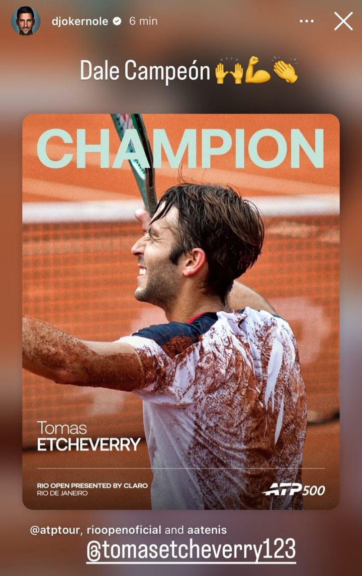 La historia que subió Djokovic felicitando a Etcheverry por su título en el ATP 500 de Río. (@djokernole)