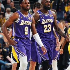 LeBron y otro gran hito en una nueva victoria de los Lakers: la primera asistencia de padre a hijo en la historia de la NBA