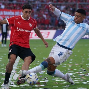 El jugador de Racing que fue ovacionado por la gente de Independiente