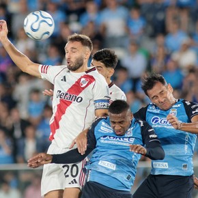 El particular regreso de Pezzella a River después de 242 días