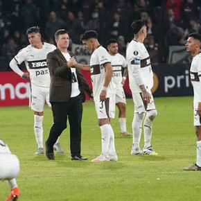 En su debut en la Copa Libertadores, Platense perdió ante Corinthians