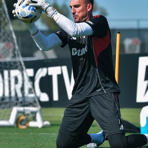 Confirmado: Armani no llega al superclásico