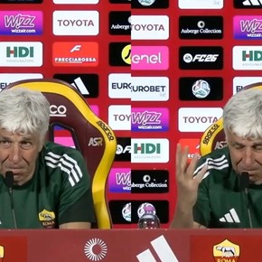 Video: el DT de la Roma quebró en lágrimas y dejó la conferencia de prensa