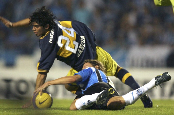 Banega fue titular en la final de la Copa en 2007 ante Gremio.