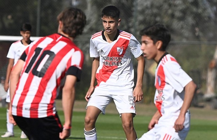 Lucas Silva llegó al club en edad de Infantiles (Prensa River).