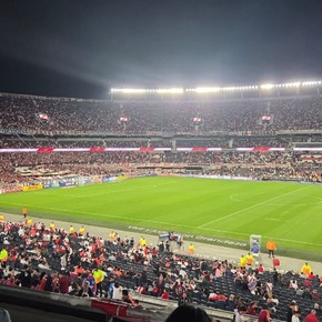 Reacción Monumental: silbidos en el entretiempo, nuevos indultos y hits contra Boca