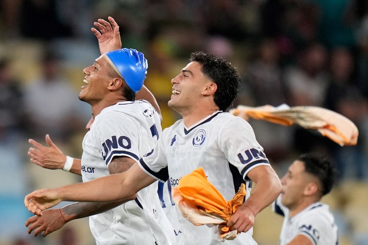 Anda derecho en la Copa (AP Photo/Silvia Izquierdo)