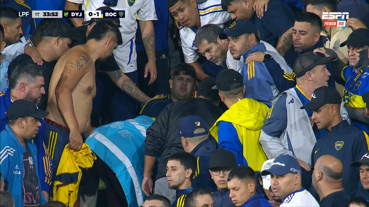 Atienden a un hincha de Boca (Bairo). 