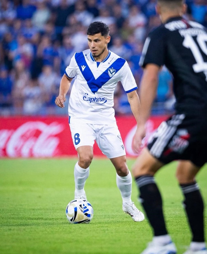 Robertone fue titular ante San Lorenzo. 
