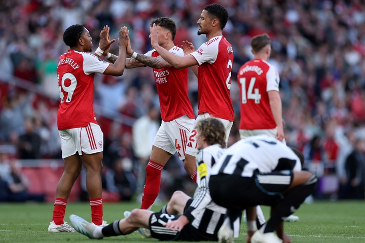 Arsenal en la victoria ante Newcastle United (AP Photo/Ian Walton)