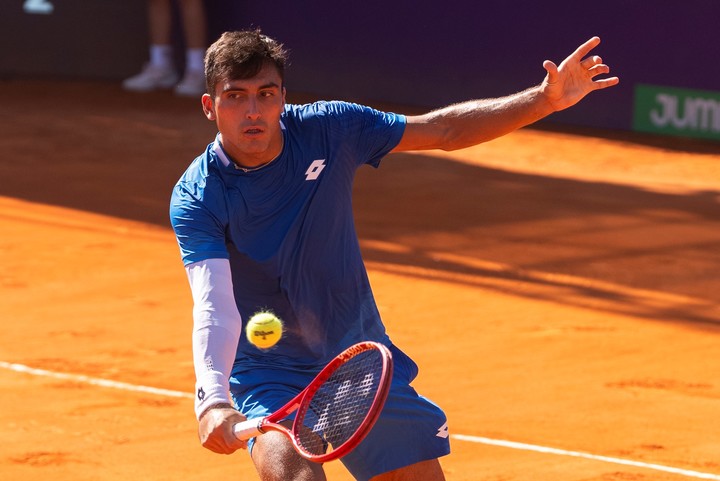 Román Burruchaga.
