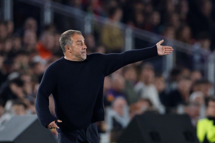 El enojo de Hansi Flick. (foto: EFE) 