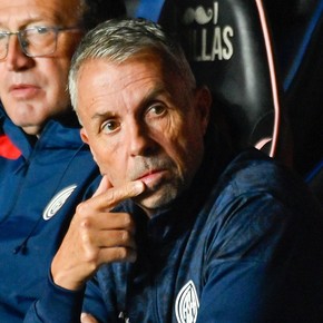 Álvarez: del "disconforme con el punto" al "me enorgullece este plantel"