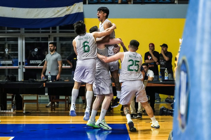 El triunfo de Ferro ante La Unión (LNB).