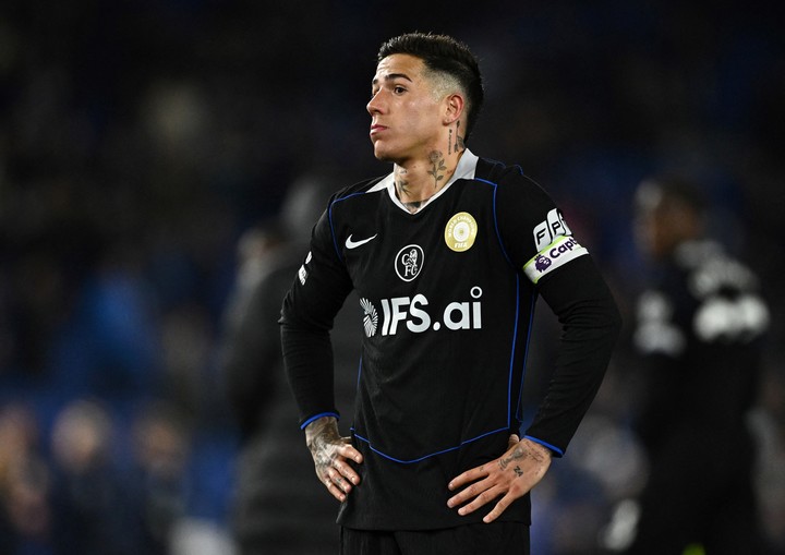 Enzo Fernández y Chelsea quieren jugar la final de la FA Cup. (REUTERS/Dylan Martinez)