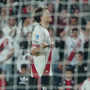 Colidio extendió su racha positiva y festejó a lo Driussi