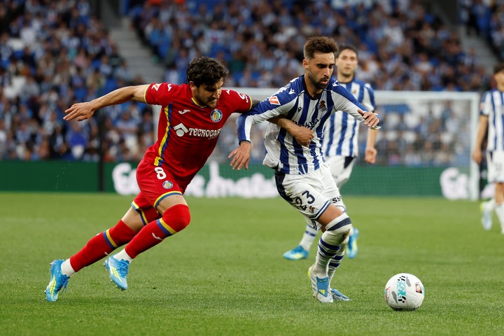 Mauro Arambarri en acción en La Liga.  EFE/Juan Herrero.
