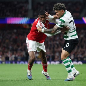 Atento Atlético: Arsenal mantiene la ventaja en el global y por ahora avanza a las semis