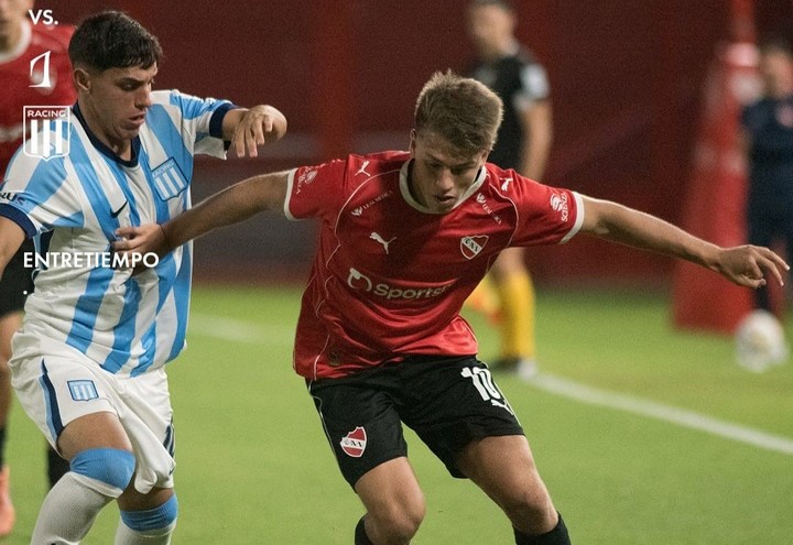 En la Acade marcaron Leiva y Tello; en el Rojo, Medina. Foto: Prensa Independiente.
