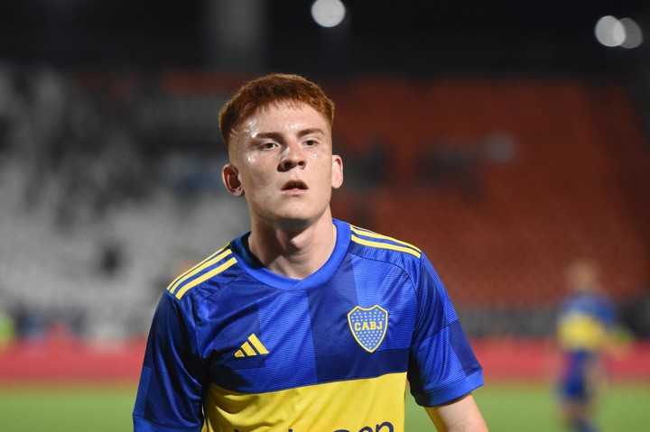 El Colo Barco en Boca. 
Fotobaires