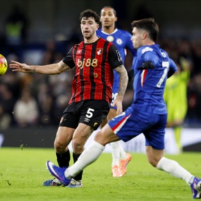 El defensor de la Selección que podría convertirse en compañero del Cuti Romero en Tottenham