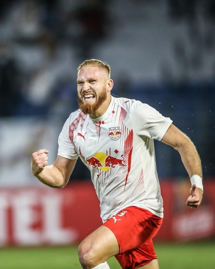 Isidro Pitta, el delantero de Bragantino que clavó un doblete (Foto: Prensa RB Bragantino).