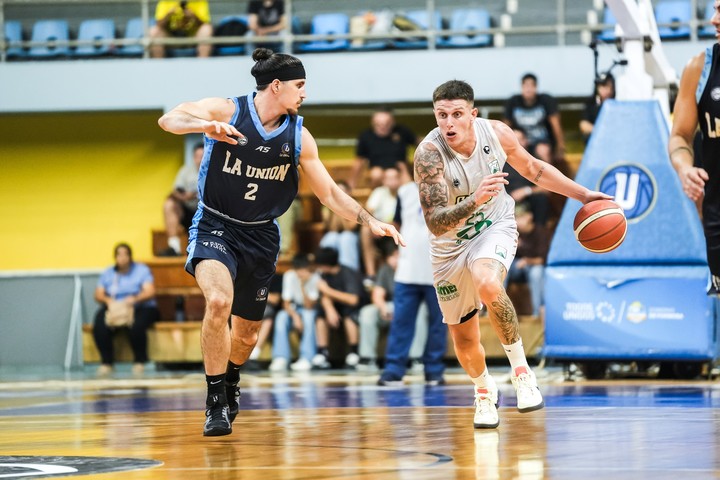 El triunfo de Ferro ante La Unión (LNB).