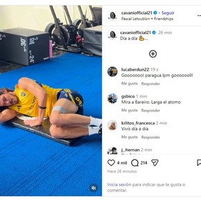 El insólito posteo de Cavani en pleno partido de Boca