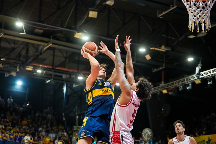 Boca Juniors derrotó a Sesi Franca en Obras y se consagró campeón de América por primera vez.
(@BasquetBocaJrs en X).