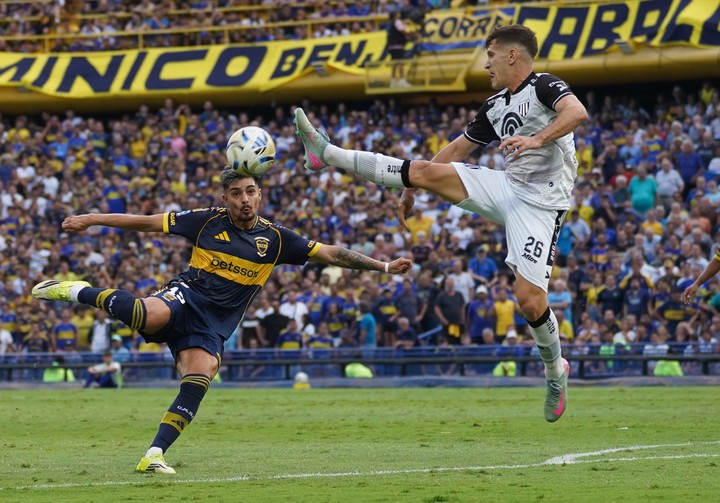 El último encuentro como titular de Alarcón fue ante el Lobo. (Foto: Marcelo Carroll)
