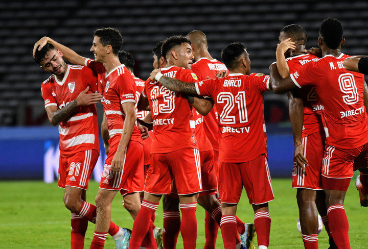 Gol de Santiago Simón y festejo millonario ante Banfield en las semifianles del Trofeo de Campeones 2020
(Juan José García) - FTP CLARIN