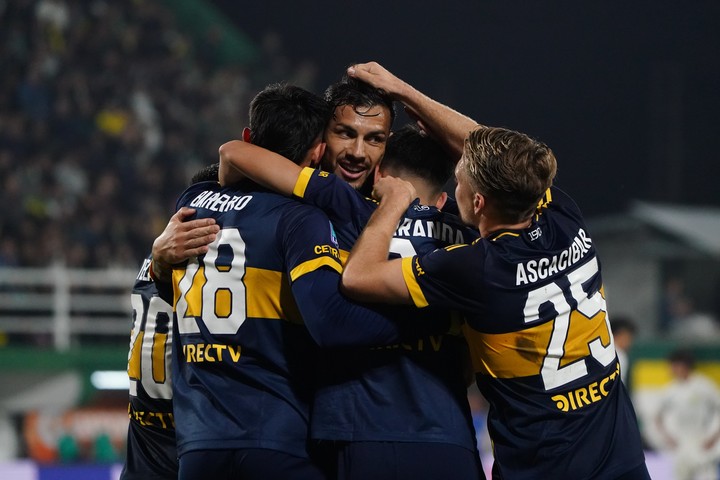 Boca ganó y se metió en octavos
(Fotos Emmanuel Fernández).
