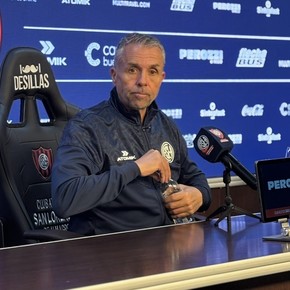Gustavo Álvarez: de "queremos ser protagonistas en playoffs" a "San Lorenzo no prioriza un torneo sobre otro"