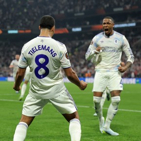 Video: el golazo de laboratorio de Aston Villa para el 1-0 en la final de la Europa League