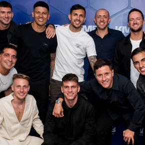 El encuentro de Paredes y varios jugadores de Boca con el agente de Dybala en la previa de un día clave